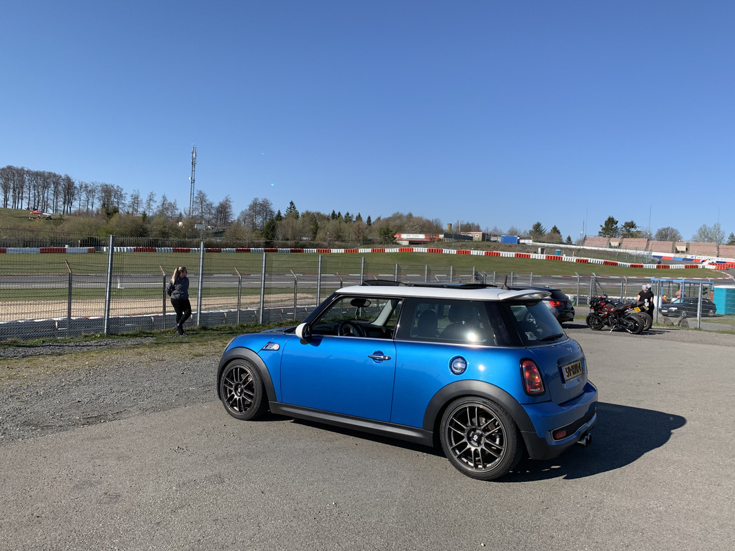 F56C2E6A-0936-40B8-B308-232C838E91C7