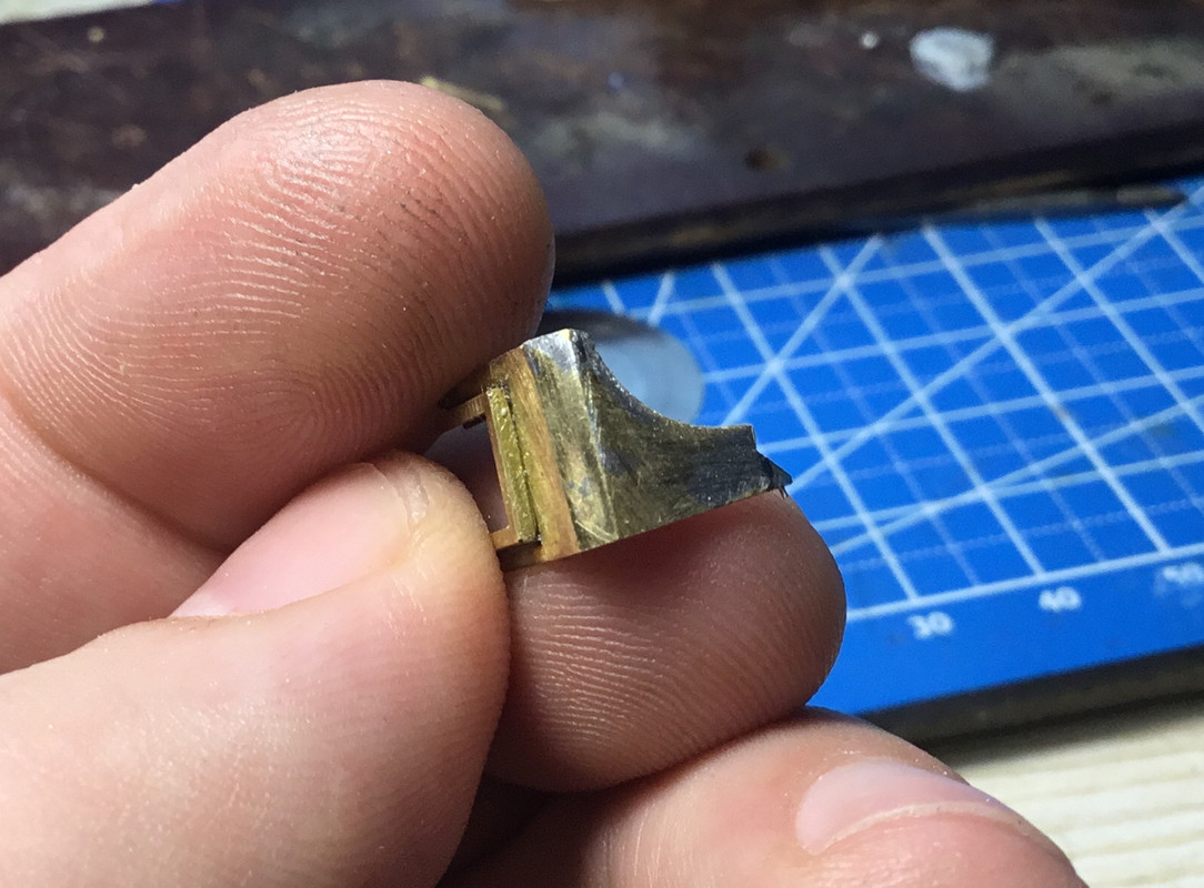 D1DAB11A-ECD0-43FB-AB39-2D7F6772CEA7