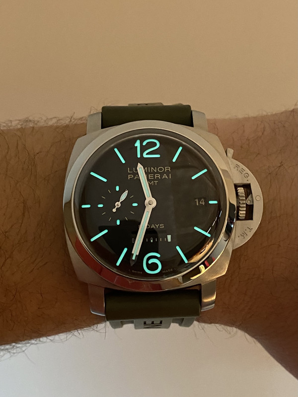 5628839F-82C7-4538-BA6B-7964B585E873