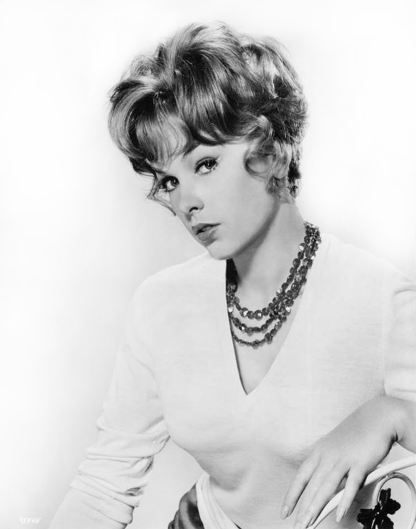 Stella_Stevens_a73