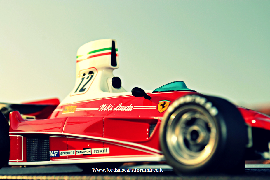 FERRARI-LAUDA-GP-REPLICAS-b