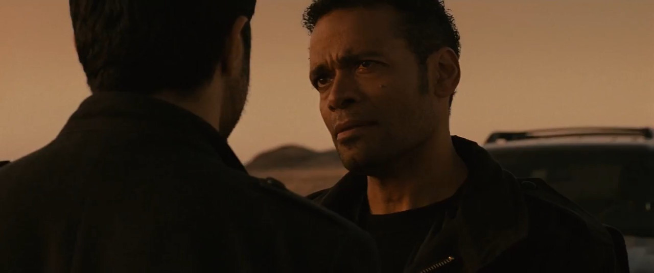 Red Sky 2014 BluRay [Tamil + English] 480p, 720p ESub Screenshot