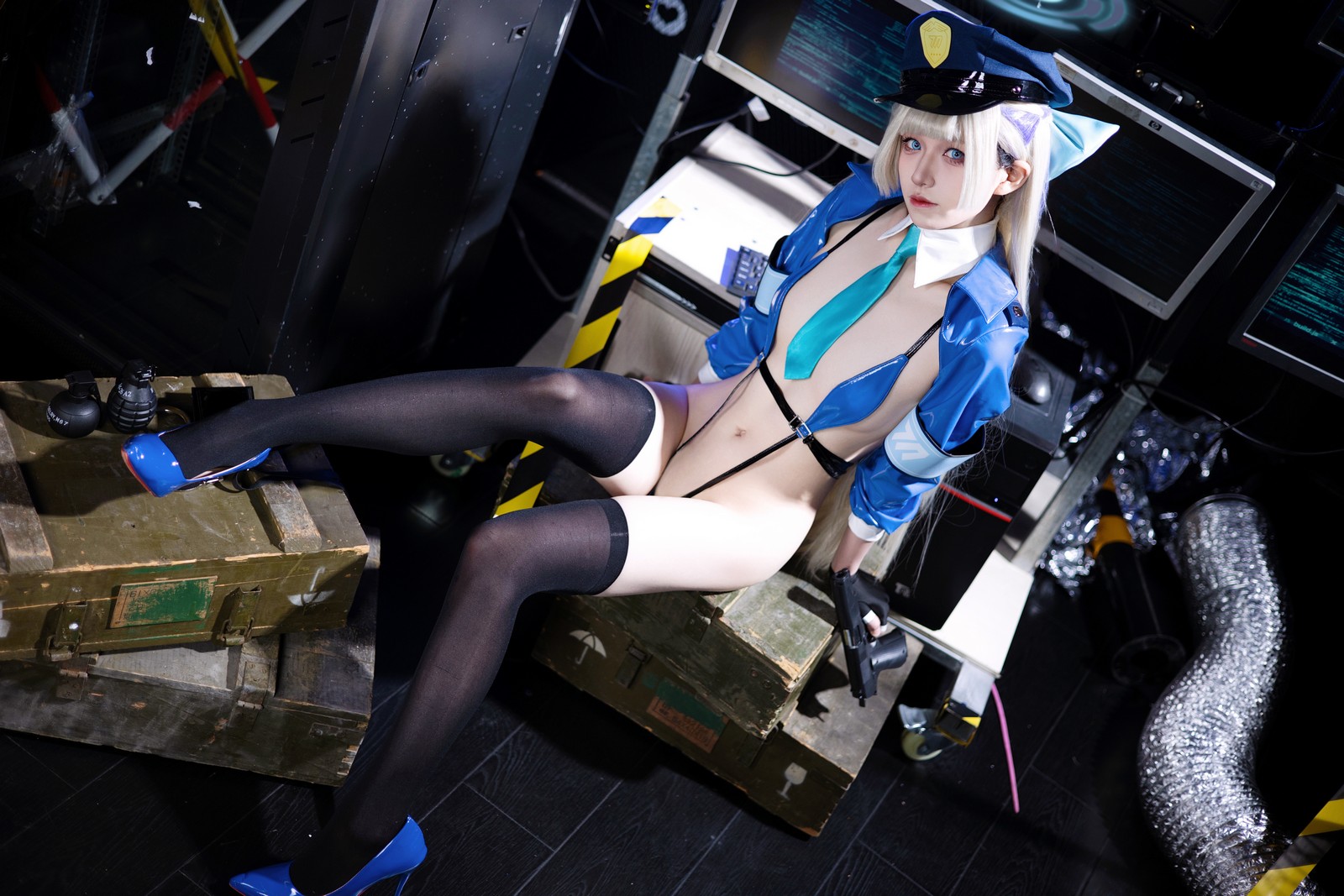 双木扶苏 COS《碧蓝档案·飞鸟马时》警察ver高清写真（51P／232.6M）插图9