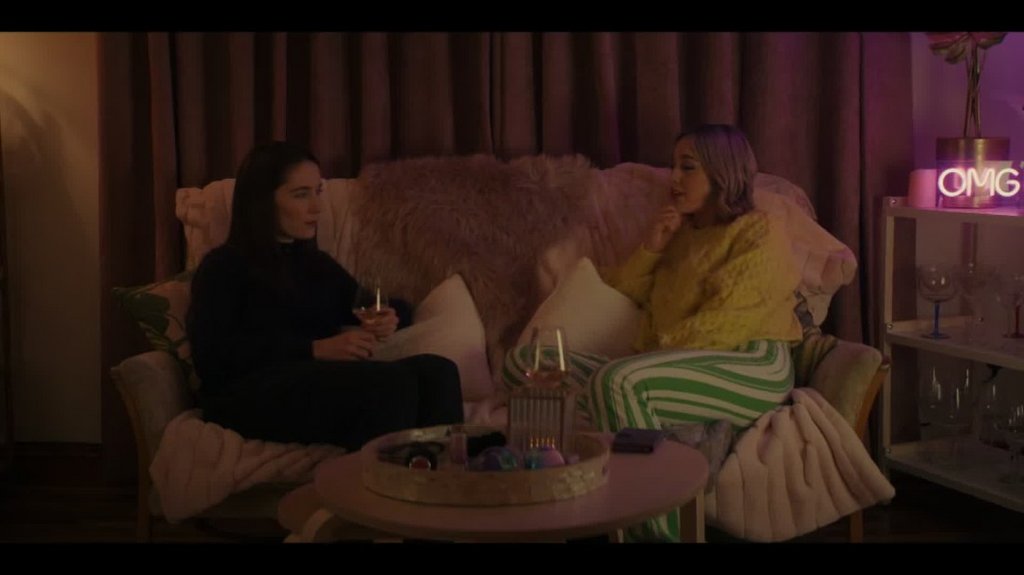 [Image: per0572lcjgw.jpg]