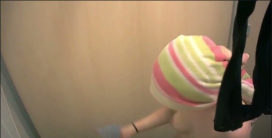 [Image: Voyeur13865075820.jpg]