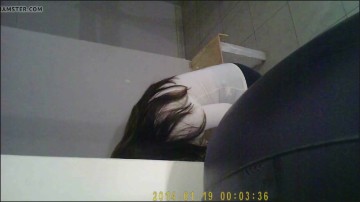 [Image: Voyeur19395111701.jpg]