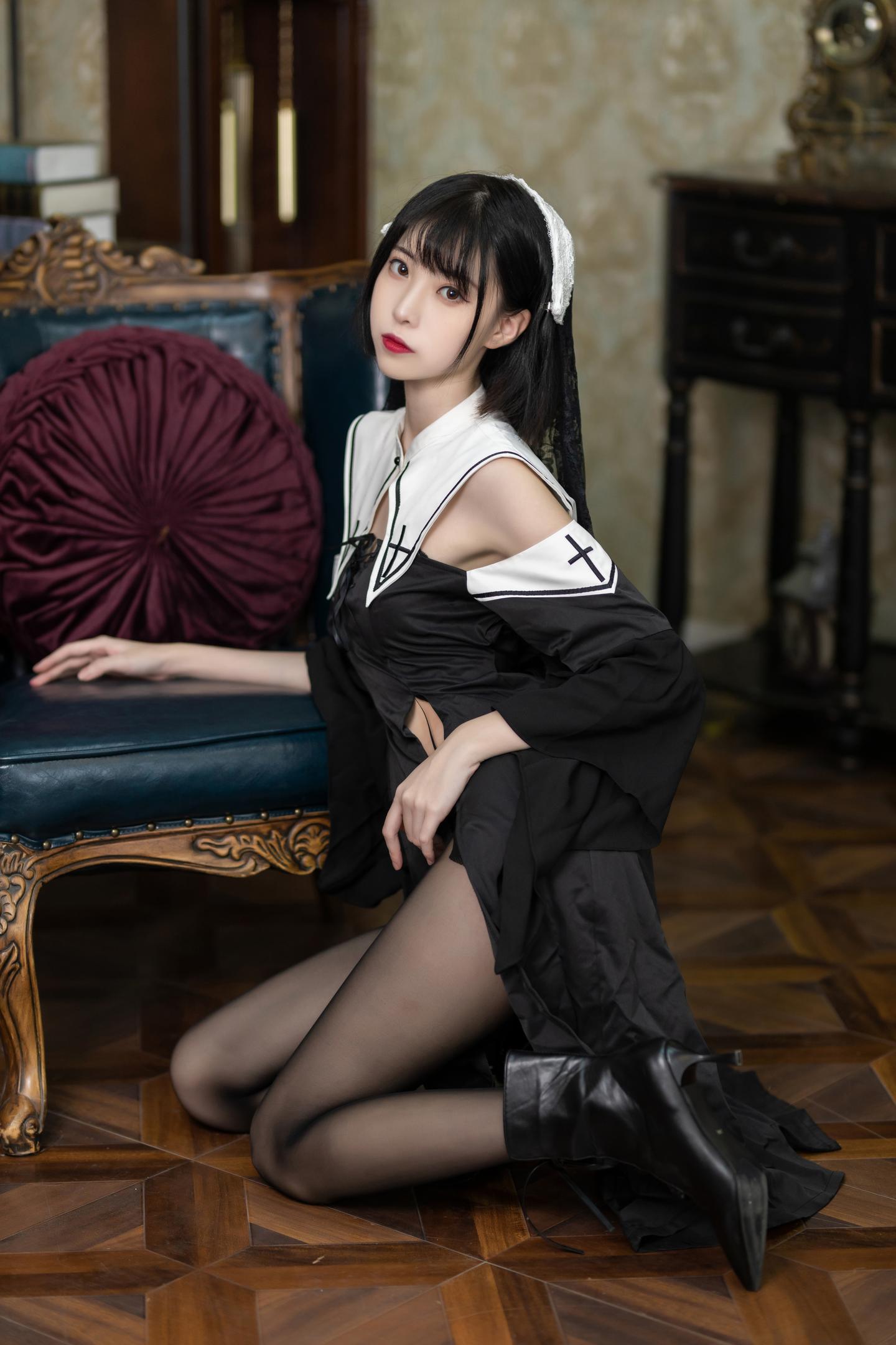 许岚LAN NO.016 暗黑修女 18