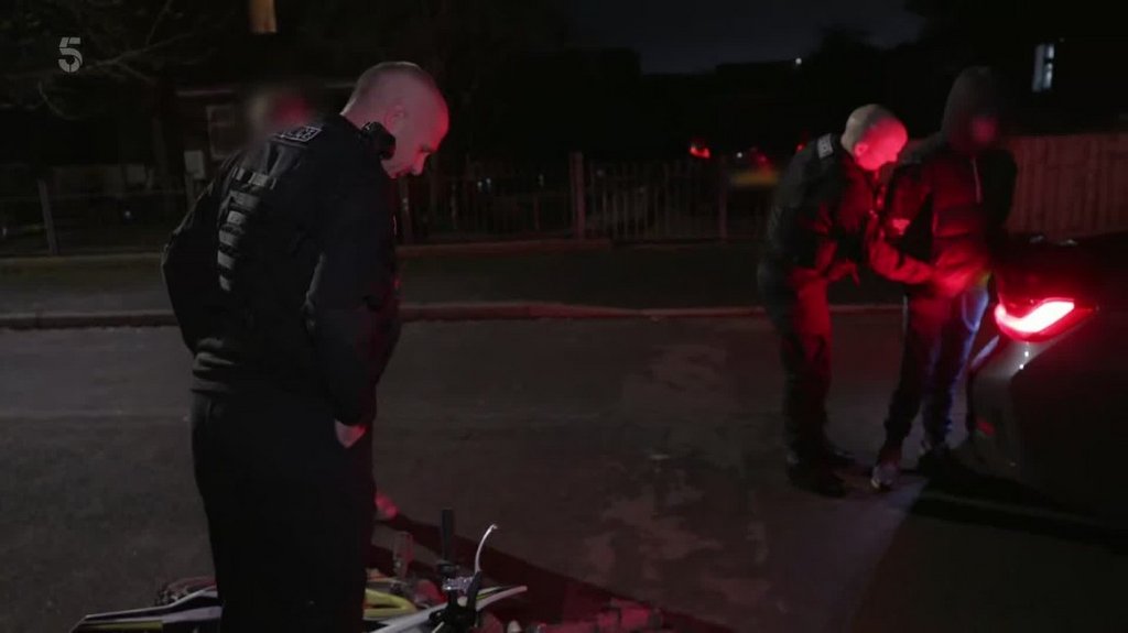 [Image: zhd1r229dvim.jpg]