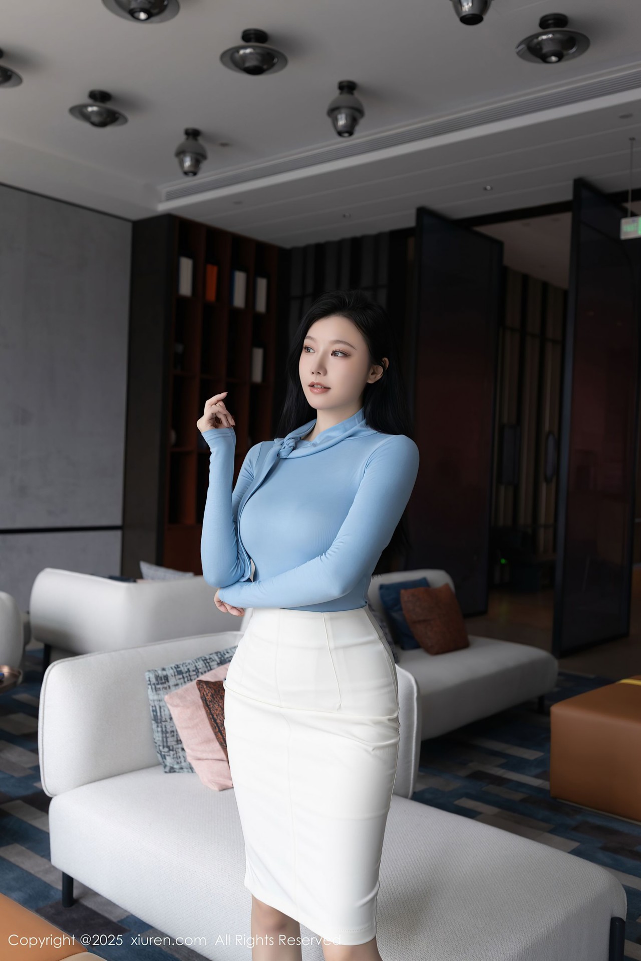 安然anran 脚踩白色高跟鞋，丝足诱惑写真80P插图1