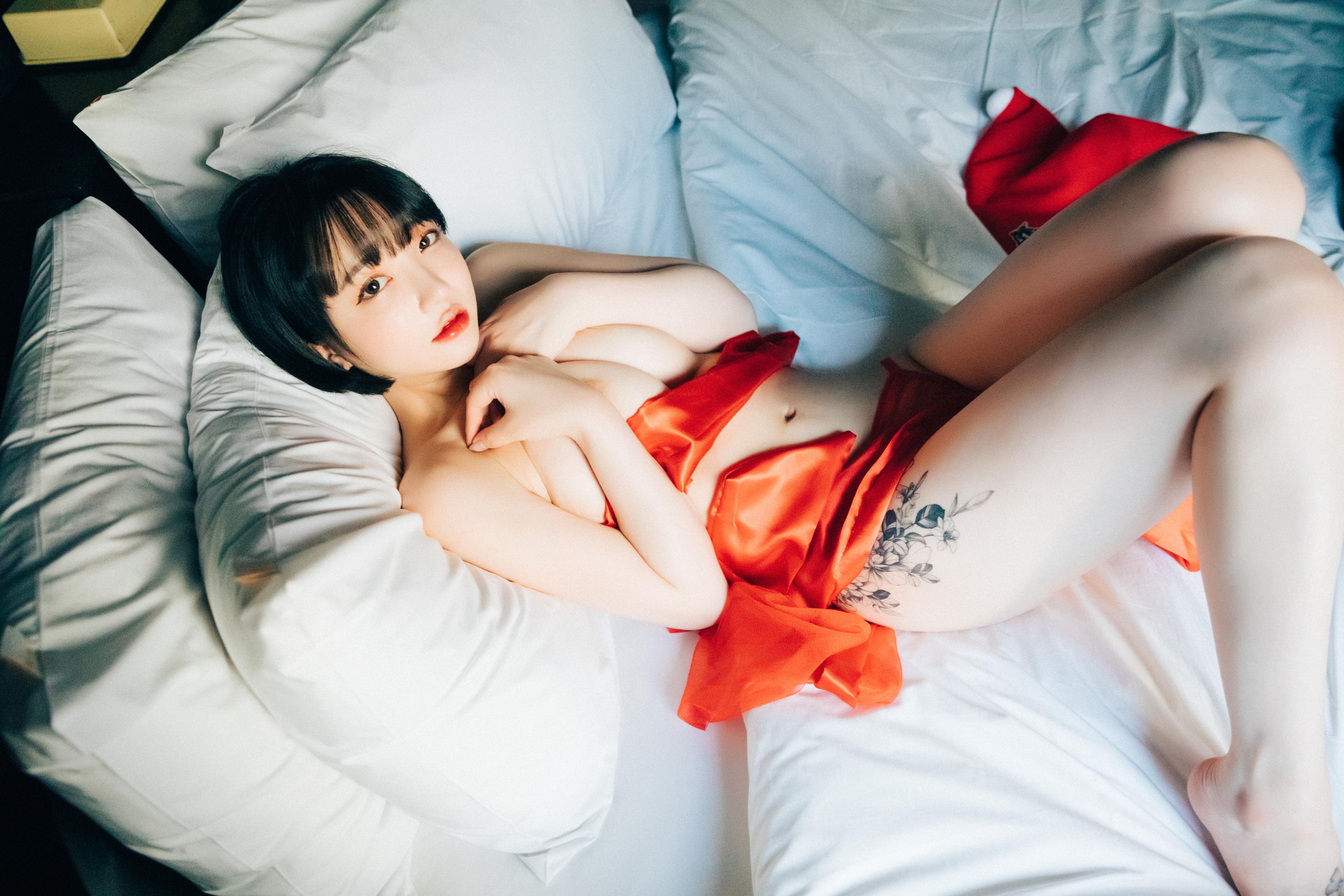 孫樂樂(손예은) NO.079 Loozy - Doube Date 25