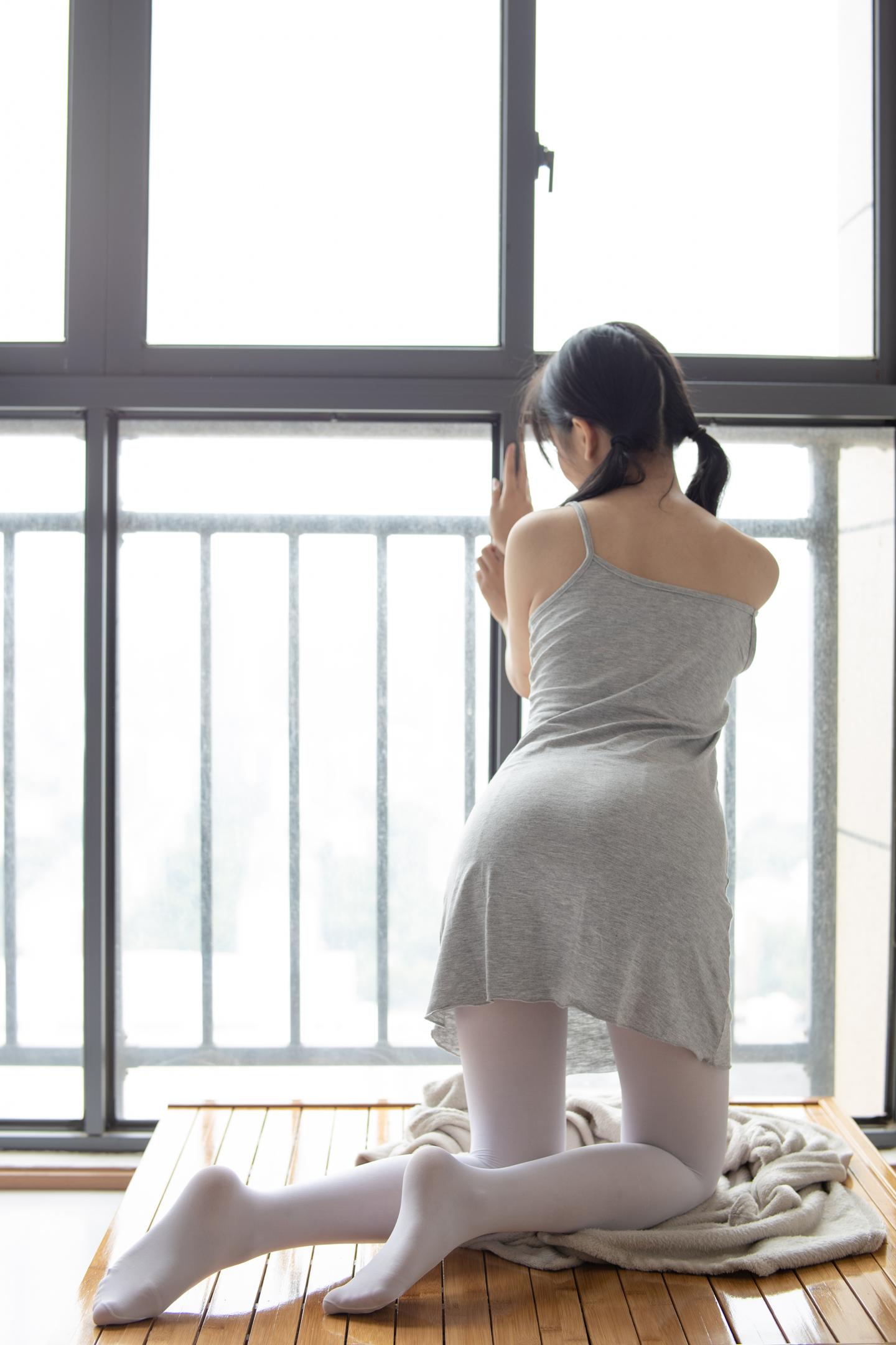 森萝财团 [JKFUN-013] 小香 - 80D白丝 - P1 46