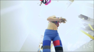 [Image: Voyeur15535103029.jpg]