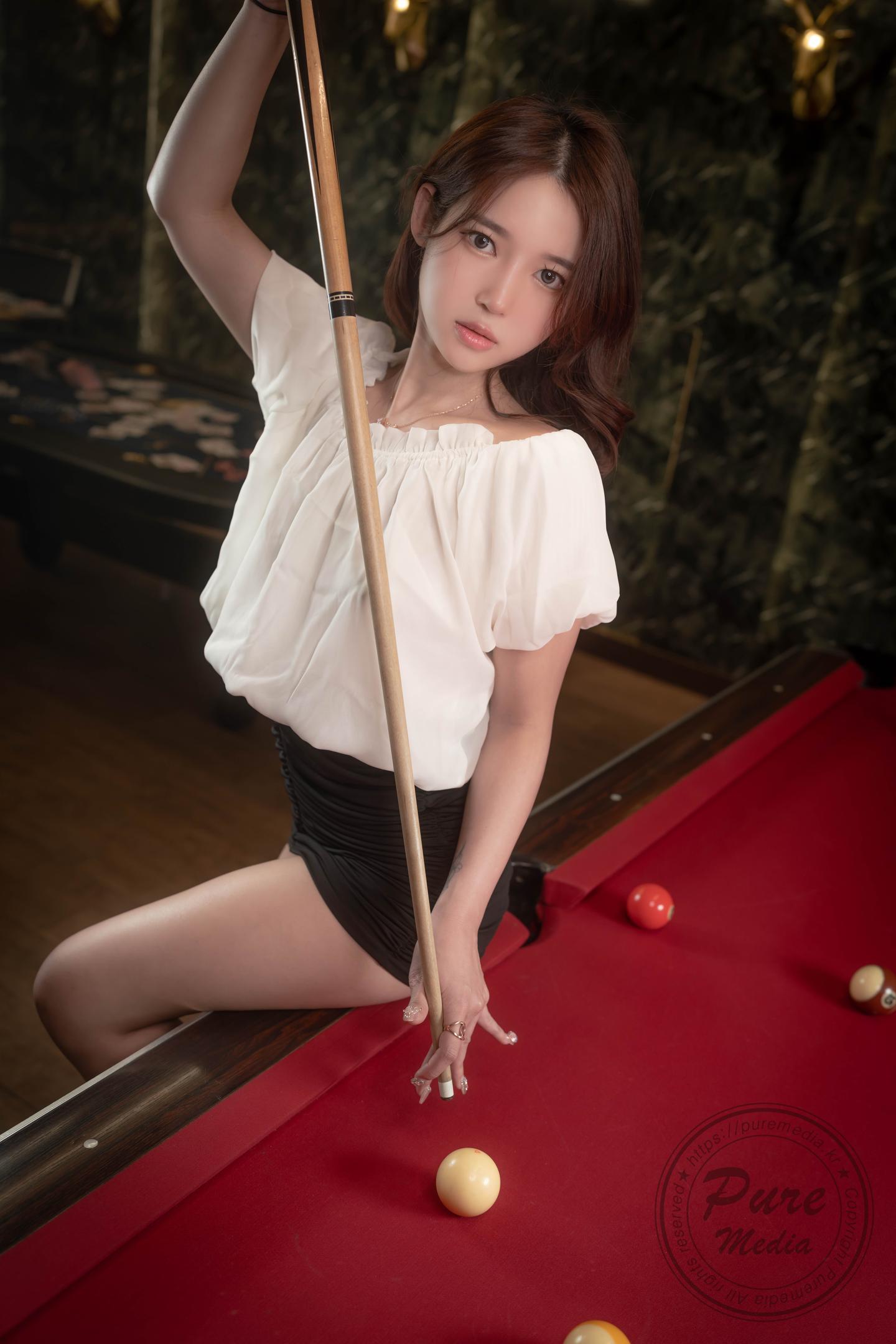 Yeha (예하) NO.028 Pure Media Vol.305 - Hard balls & Red hole (P) 13