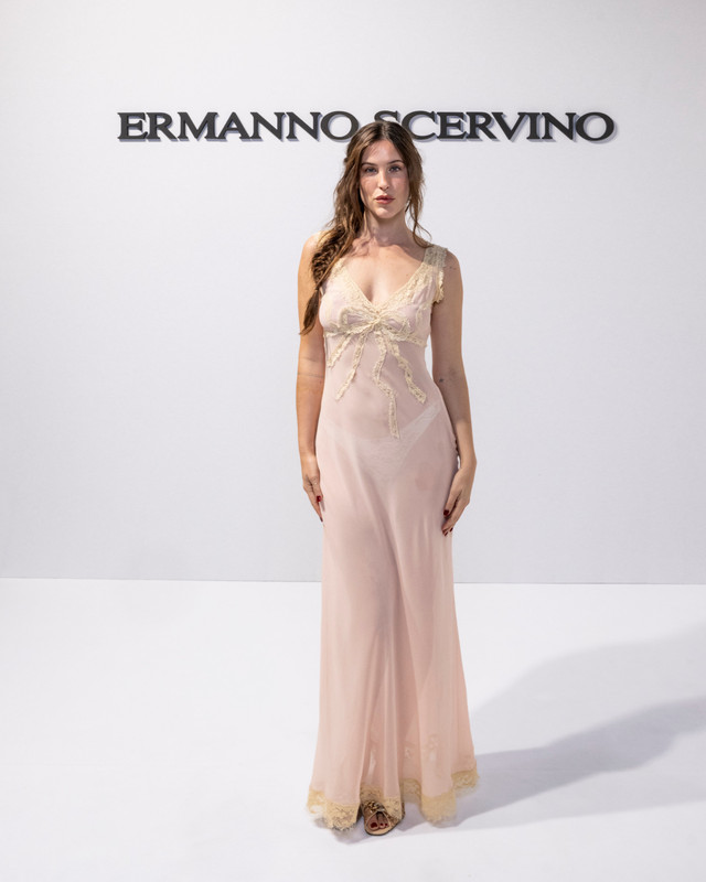 Scout Willis See Through26Ermanno Scervino Milan264