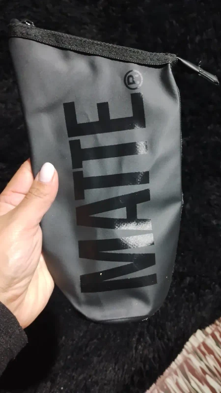 Rese&ntilde;a real MATTE