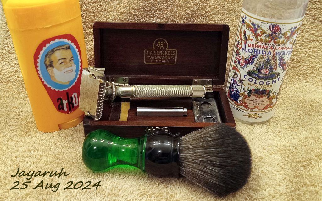 [Image: sos240825.jpg]