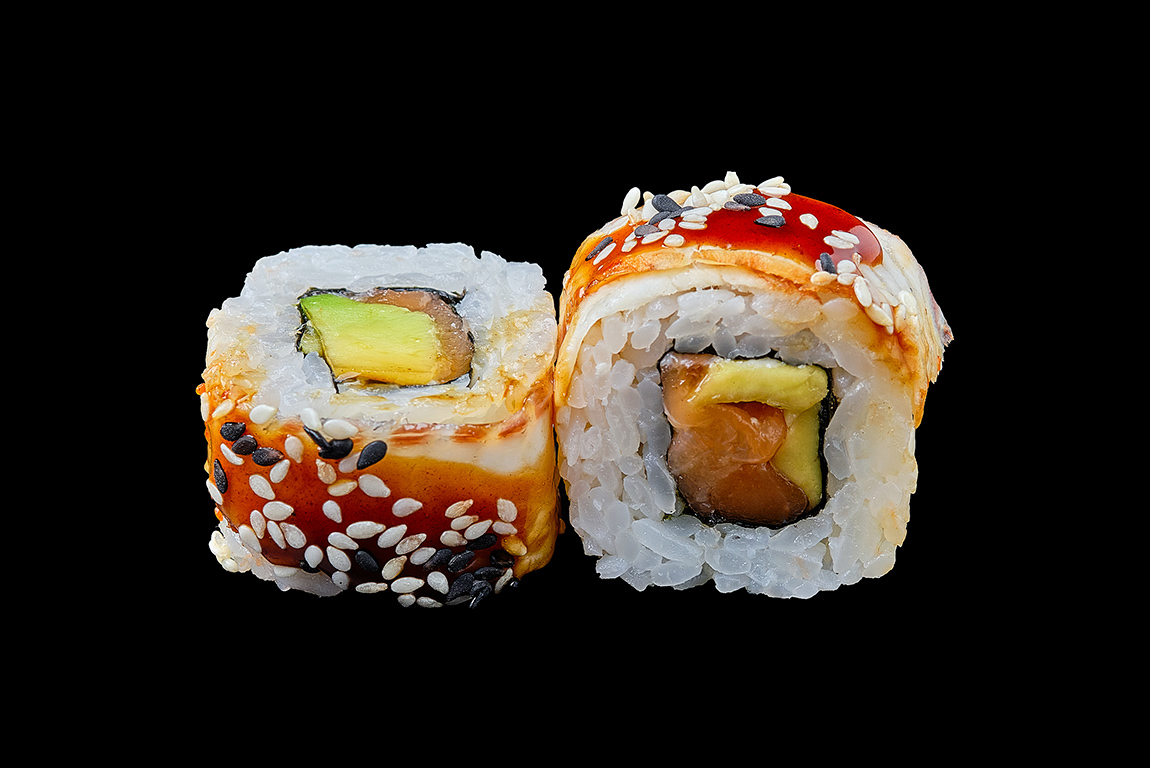 Ролл Канада (копчёный угорь, авокадо, сыр Филадельфия) (300г)