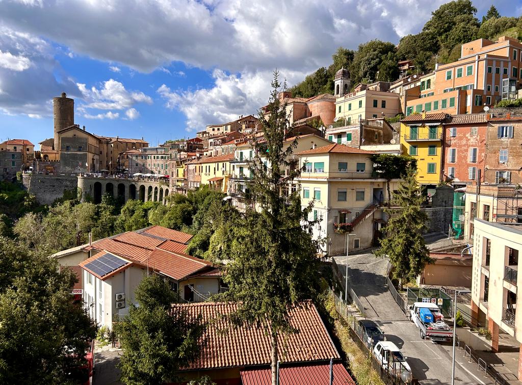Жаркий сентябрь на побережье Тирренского моря. Жаркий сентябрь на побережье Тирренского моря.