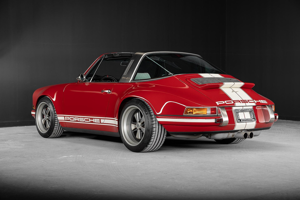1992-porsche-911-carrera-2-targa2.jpg