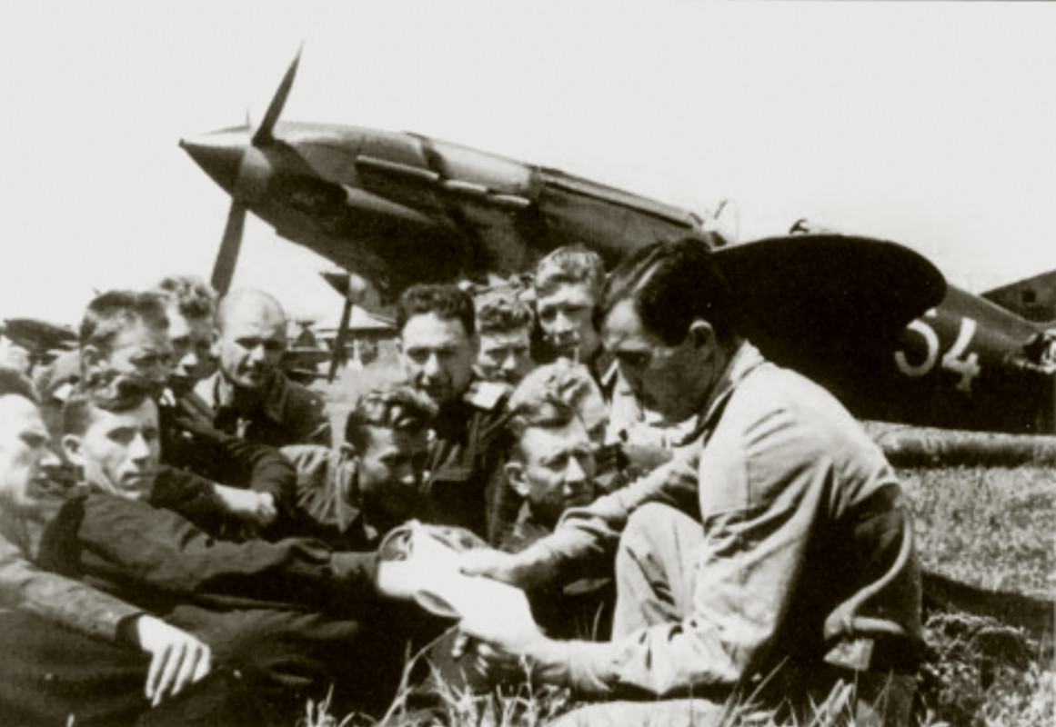 Mikoyan-Gurevich-MiG-3-34IAP-White-54- Northern-front-Russia-1943-01