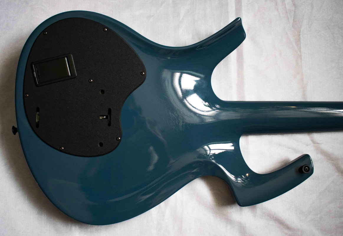 2003_Parker_Fly_Deluxe_Mint_Burst5[1]