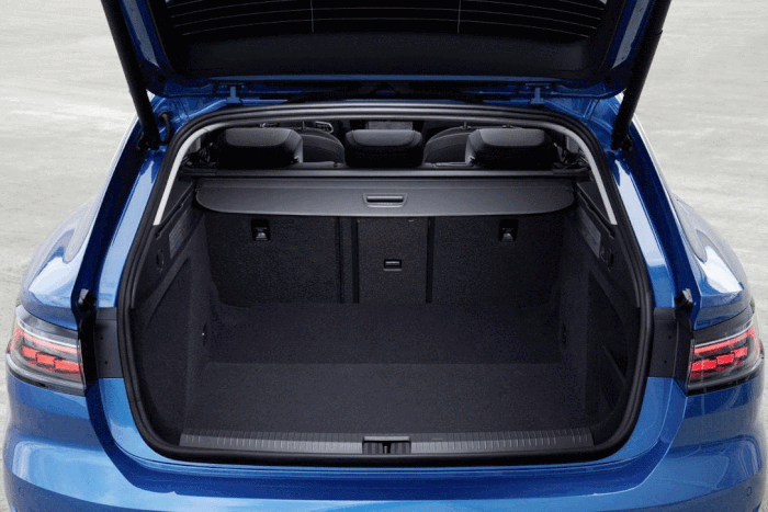 Kombiként, konnektoros hibridként újult meg a VW Arteon 6 vw-arteon-kombi-1