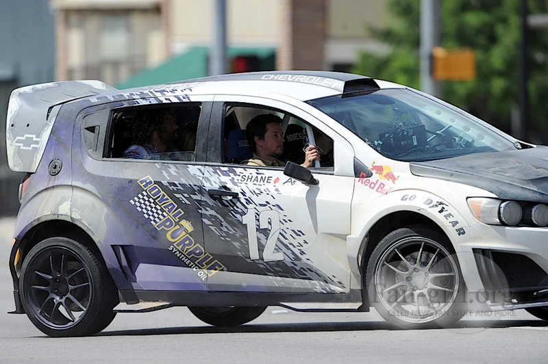 Transformers 4 - New Texas Set Images With Sonic