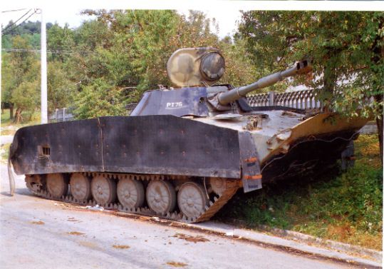 boszniai-szerb-PT-76.jpg