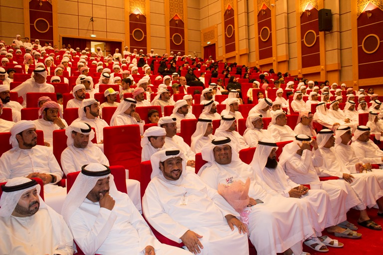 تكريم الطلاب المتفوقين مدرسة الخالدية