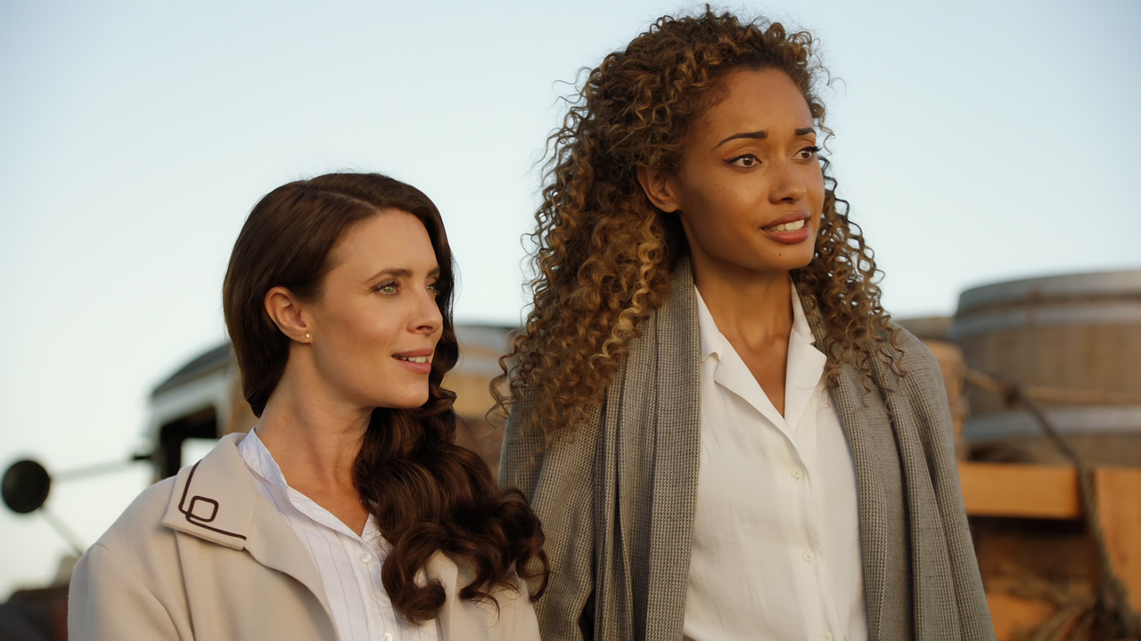 DC's.Legends.of.Tomorrow.S07E05.It's.a.Mad,.Mad,.Mad,.Mad.Scientist.1080p.10bit.BluRay.AAC5.1.HEVC-V