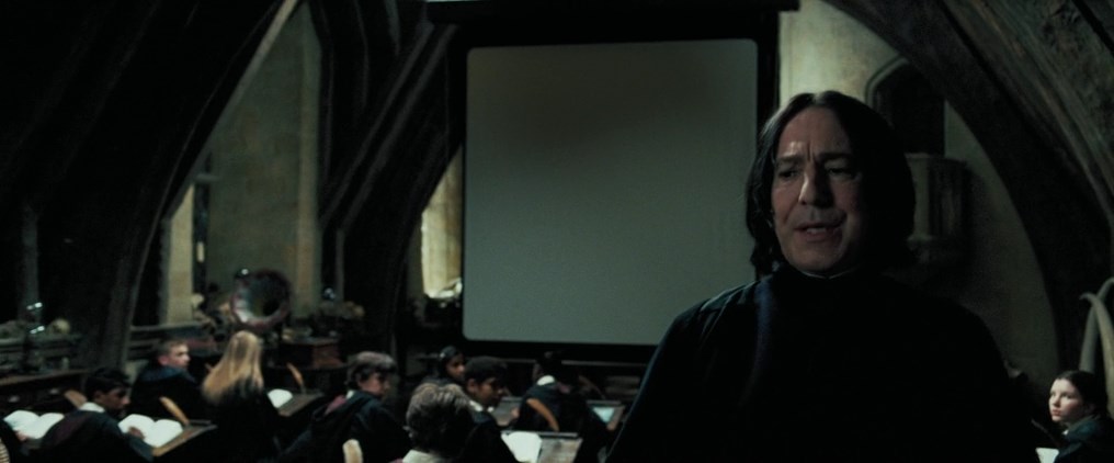 Гарри Поттер 3.mkv_snapshot_00.52.12_[2022.05.30_22.37.55]