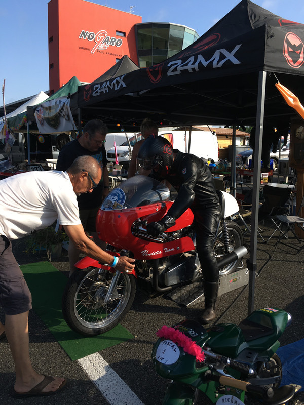 3EE1F5BC-EF86-42B2-B7A3-78BF230C1204