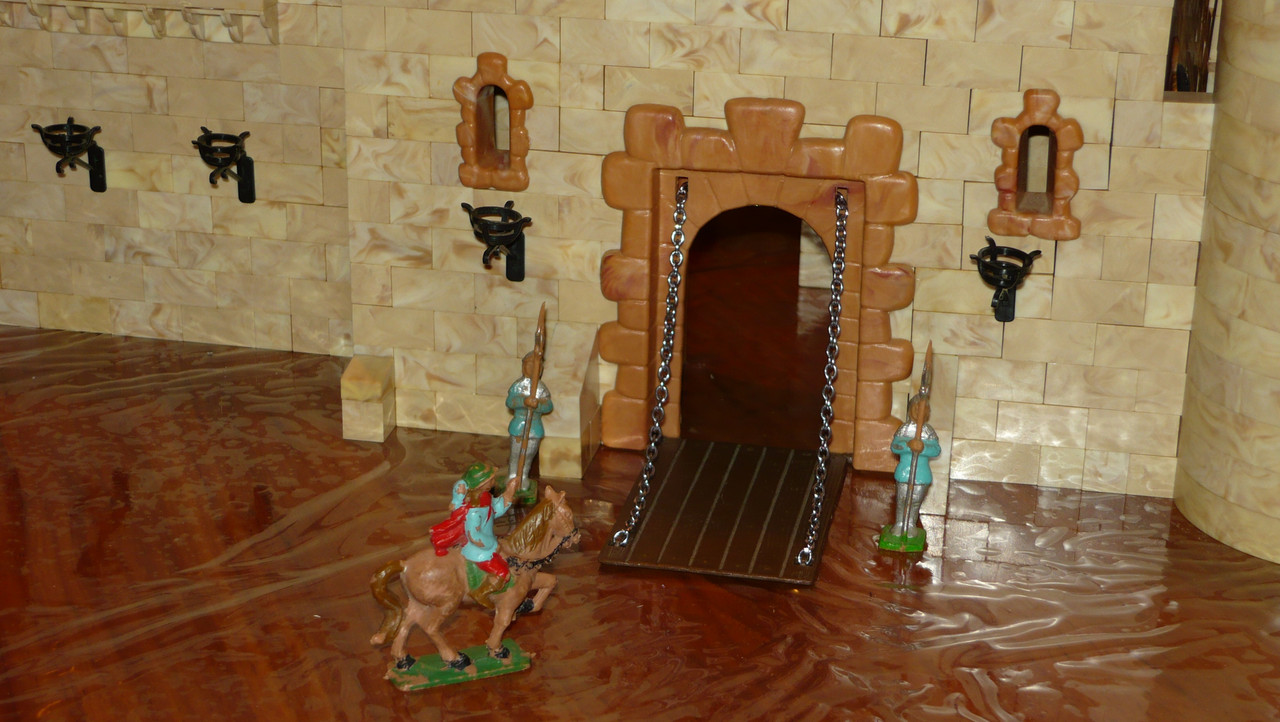 GRAN FORTALEZA (107)