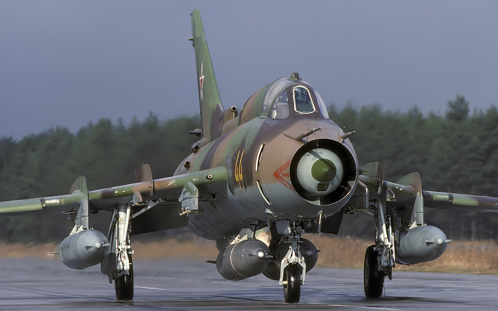 20 GvAPIB Su-17M4 44 yellow_15205