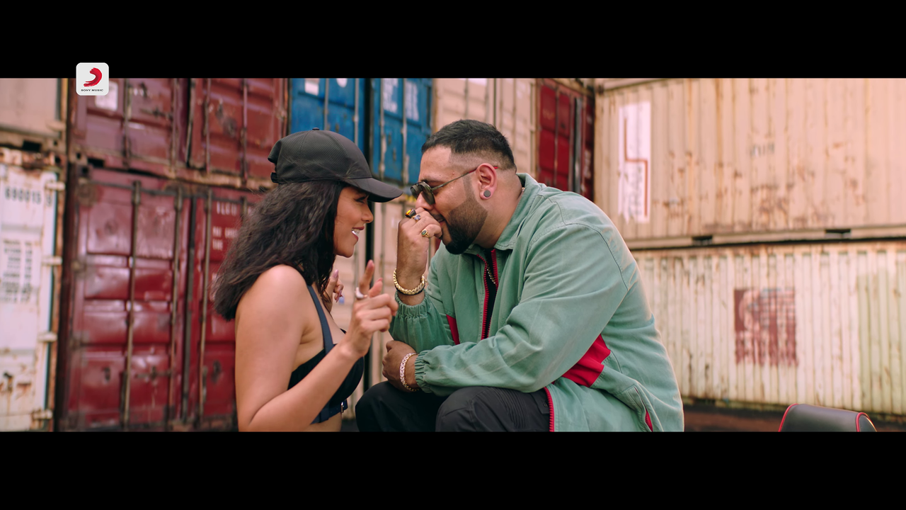 mrunal-thakur-and-badshah