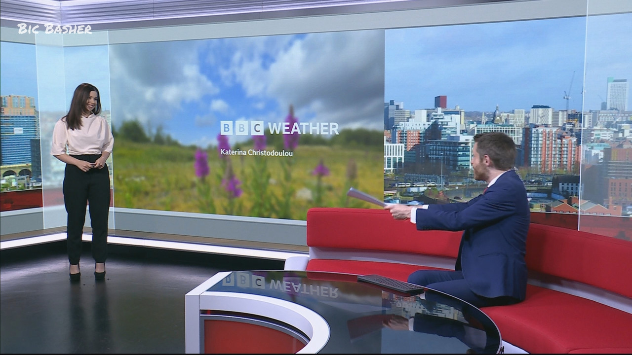 07.14 - 13.35.00 - Look North; Weather. The new film from Rogue One d....ts_snapshot_14.01.149