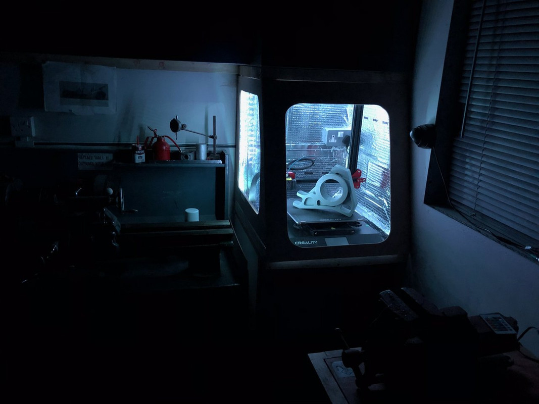 FD553125-17F5-460F-835E-9597099B22E5