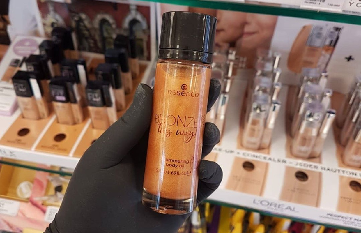 3212F9E1-11F4-41E1-99EB-154954AA4DF1