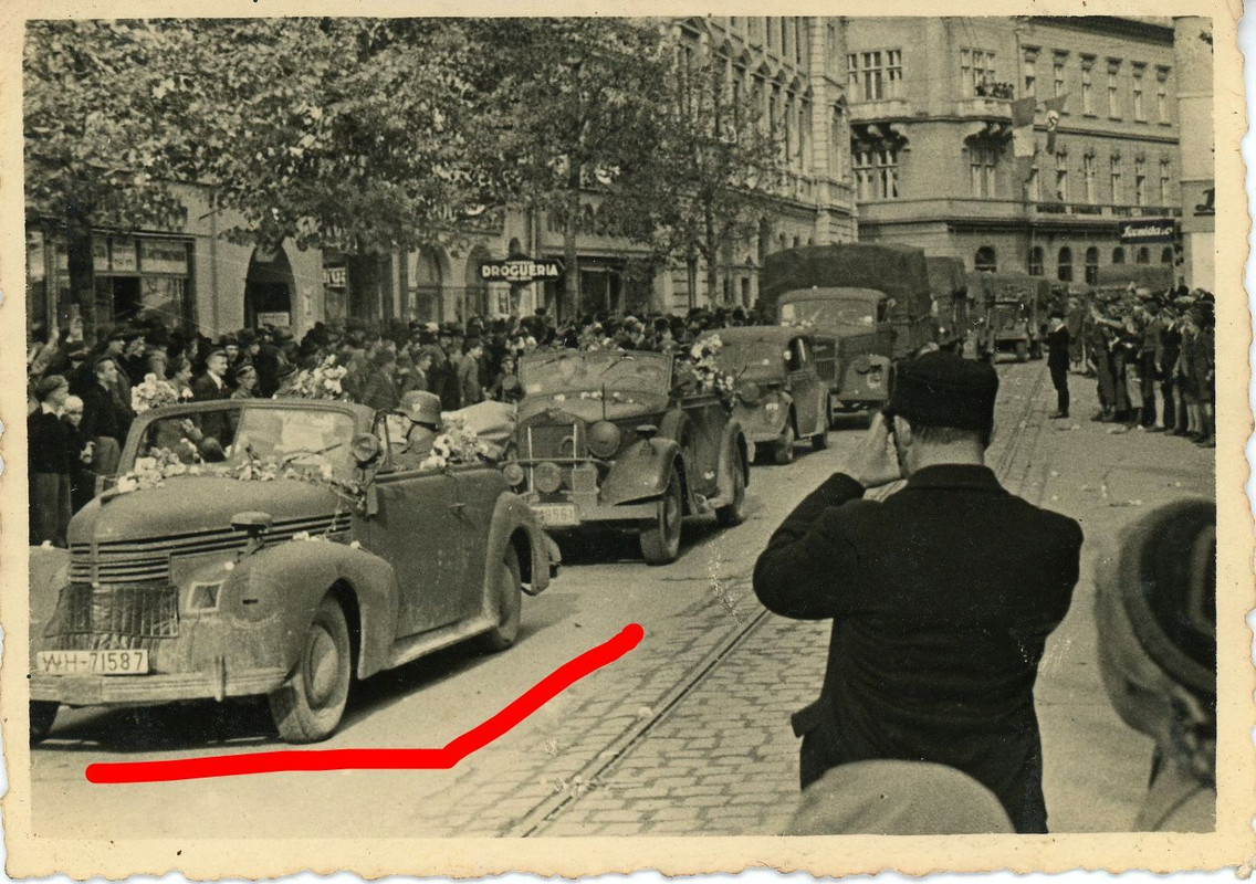 Frankreich Cabrio PKW Auto Kübelwagen Foto