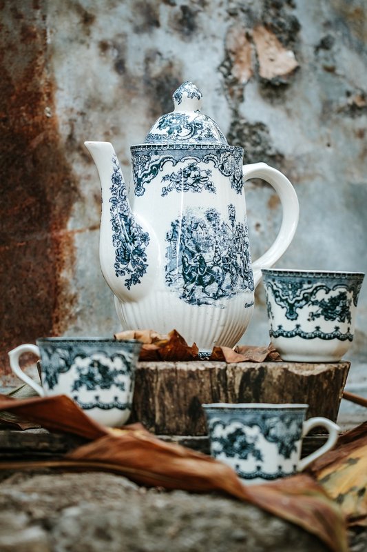 teapot-cup-4259720-1280.jpg