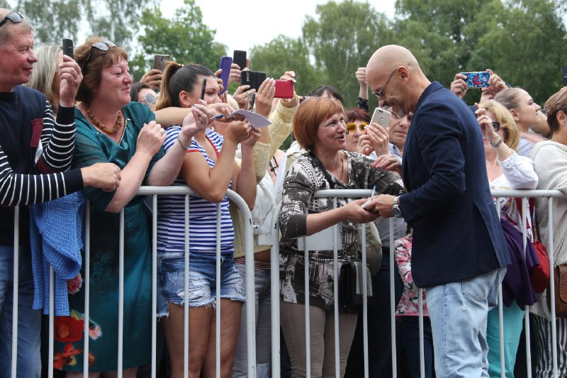 10 Федор Бондарчук