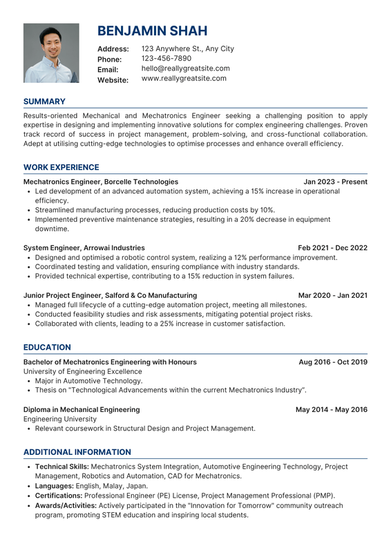 Blue-and-White-Clean-and-Professional-Resume preview
