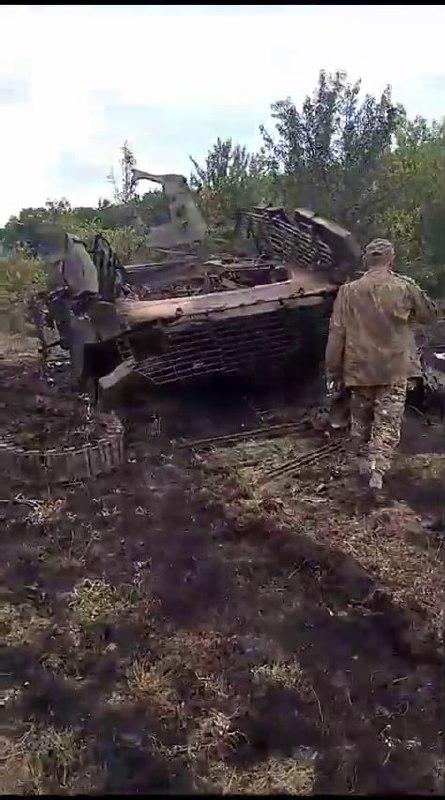 1037 BMP-2 675-sb3KDZ destr 30 06 24
