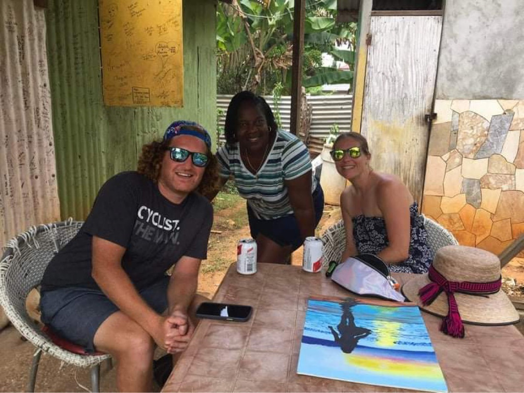 3AFAE8BA-82AB-4D40-B4EB-81C2C3C9AD69