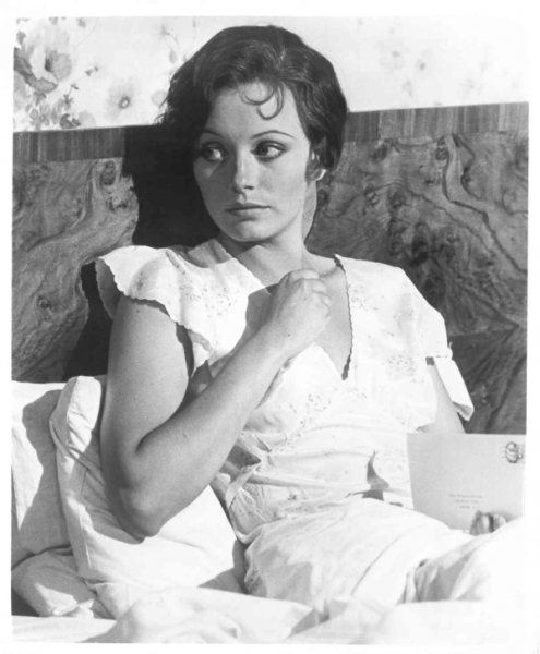 Lesley_Anne_Down_b19
