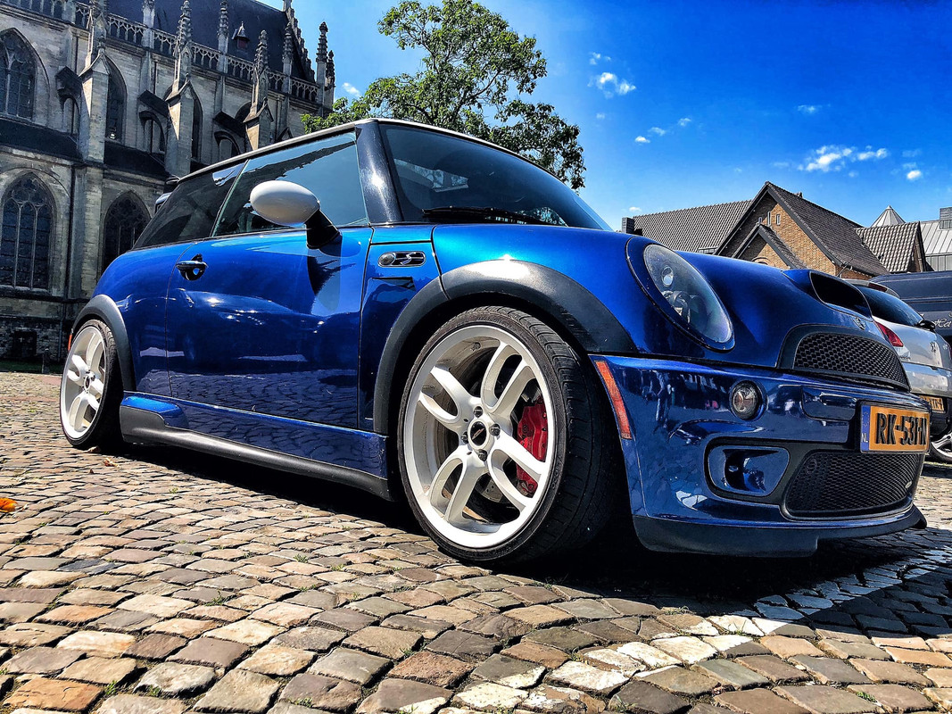 41439C3C-4E45-458E-8130-244C943C8209