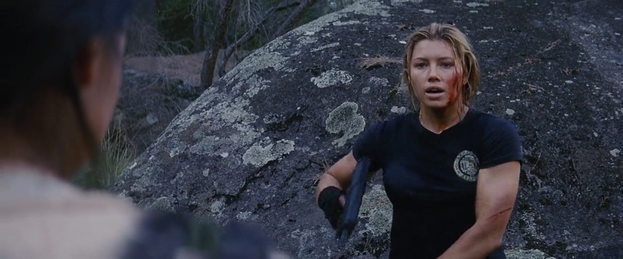 Stealth 2005 BluRay [Hindi + Tamil + Telugu + English] 480p, 720p ESub Screenshot