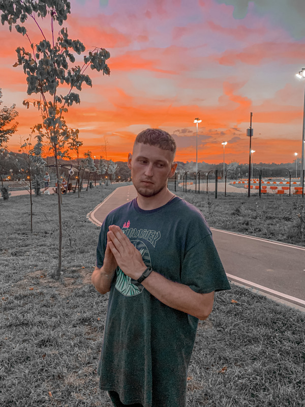 1C8B35C4-5104-4052-91C1-069736CEFBE6