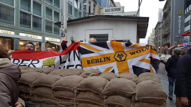 09-11-2019-03-Berlin-Wolves-at-Checkpoint-Charlie-Berlin.jpg