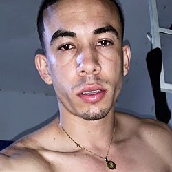 Robert Colmenares